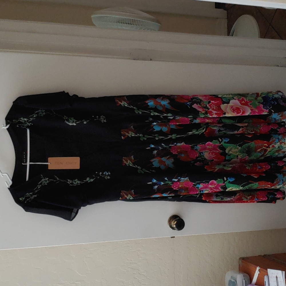 Hand painted dress mid calf length shear cap sleeves high waisted never worn